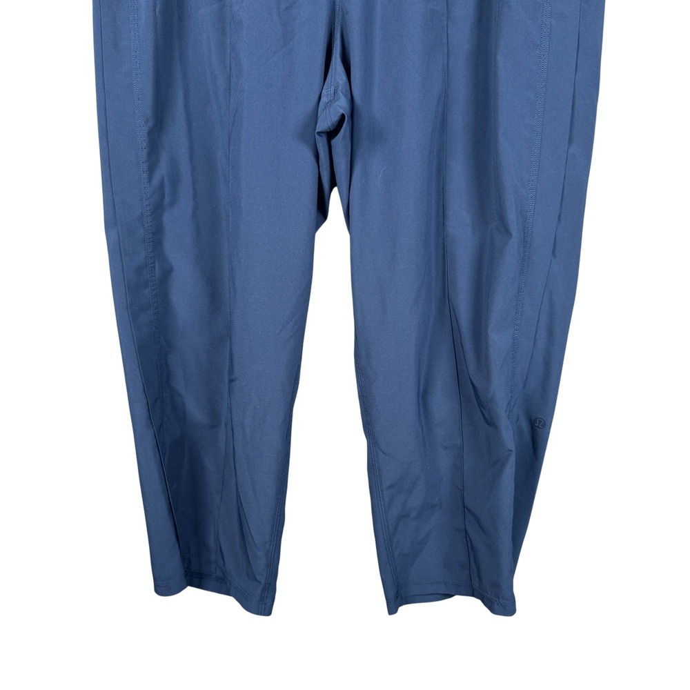 Lululemon Cropped Pants Womens 12 Blue Lightweight Elastic Waist Athleisure - Picture 3 of 10